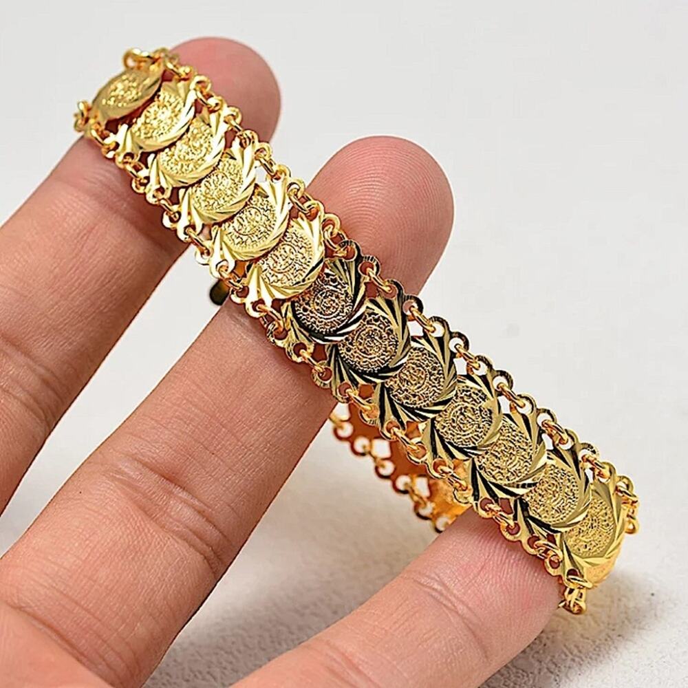 Gold Coin Charm Bracelet Gold Plated 18K